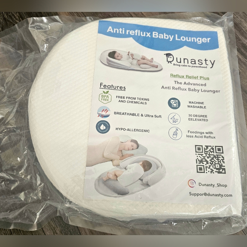 White Anti Reflux Baby Lounger